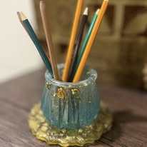 Resin Pen Holder